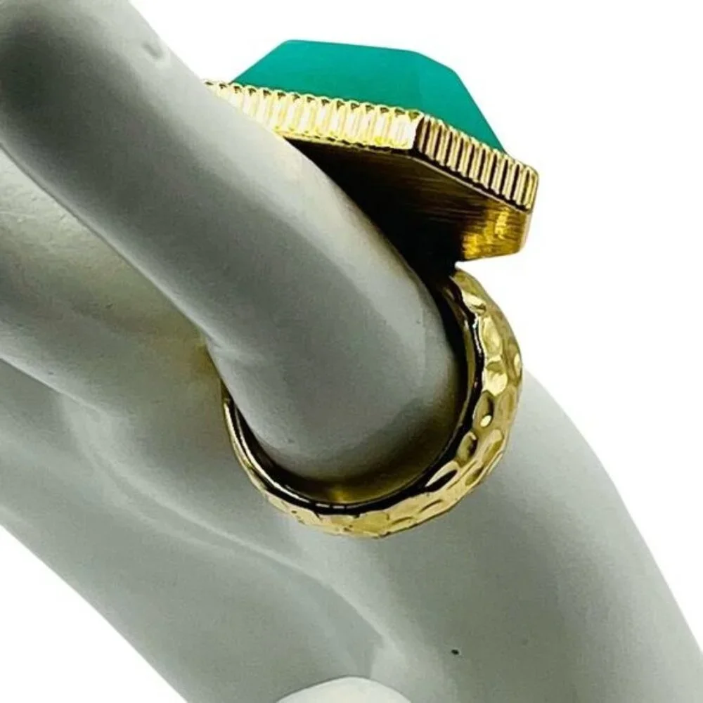 Jewelmint Gold-Tone Faux Turquoise Cocktail Statement Ring - Picture 4 of 6